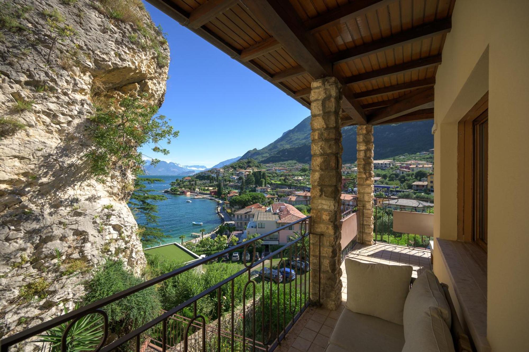 Apartament Breathtaking View. Malcesine Zewnętrze zdjęcie